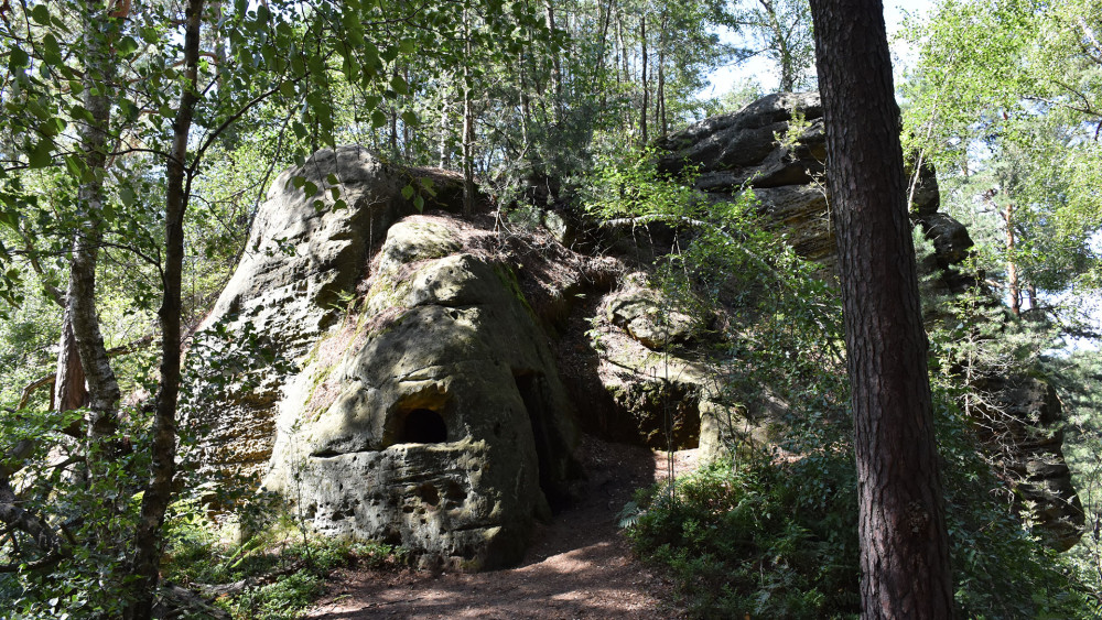 Svojkovský okruh, jeskyně Poustevna.