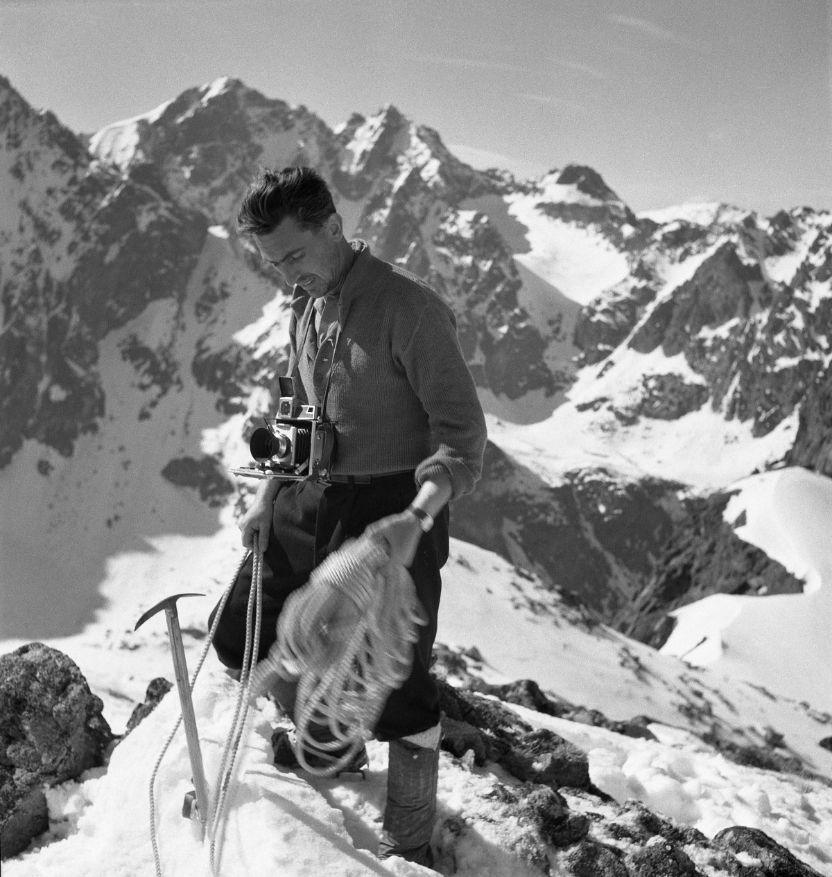 Vilém Heckel při zimním přechodu Vysokých Tater 1955