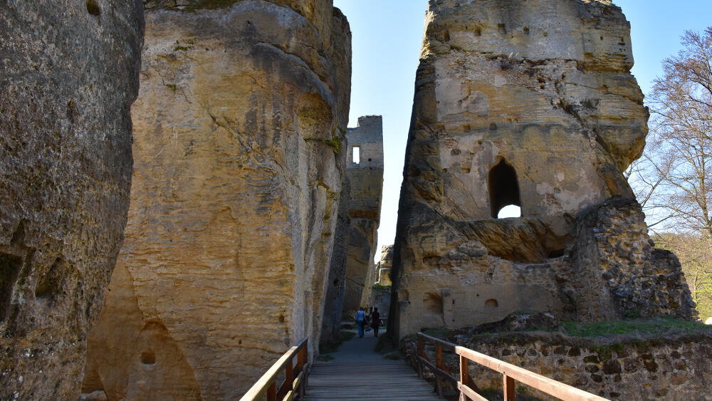 Skalní bludiště Helfenburku, na prozkoumání budete potřebovat čas.
