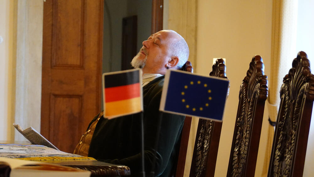 Arnošt František de Pauli z Waldsteina odpočívající (měl to v roli).