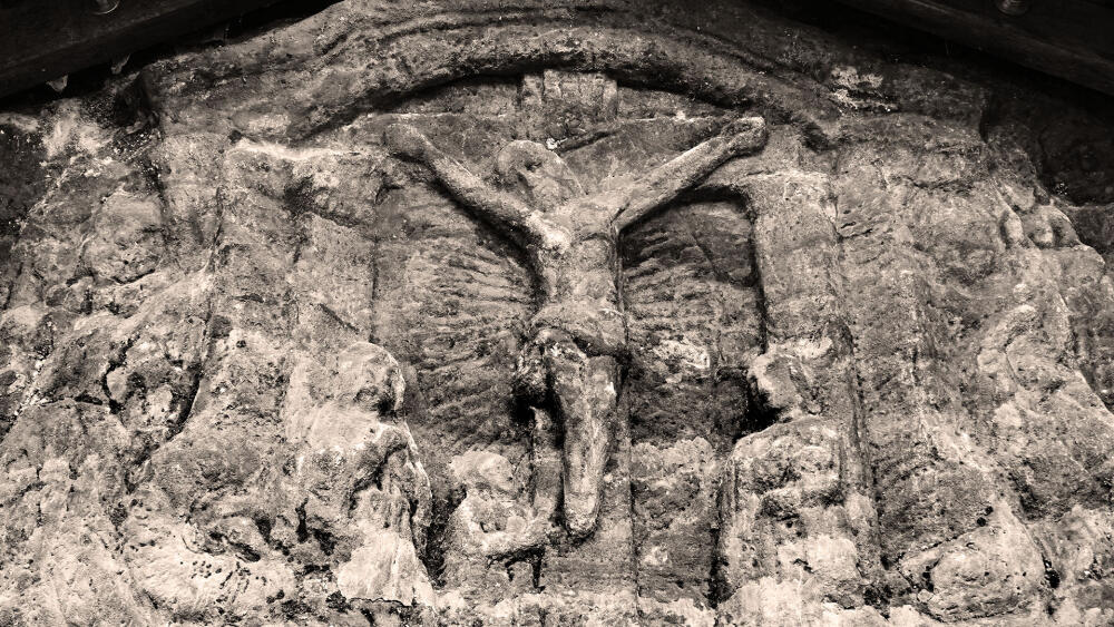 Kaplička cestou k bývalému Neumannovu mlýnu (detail).