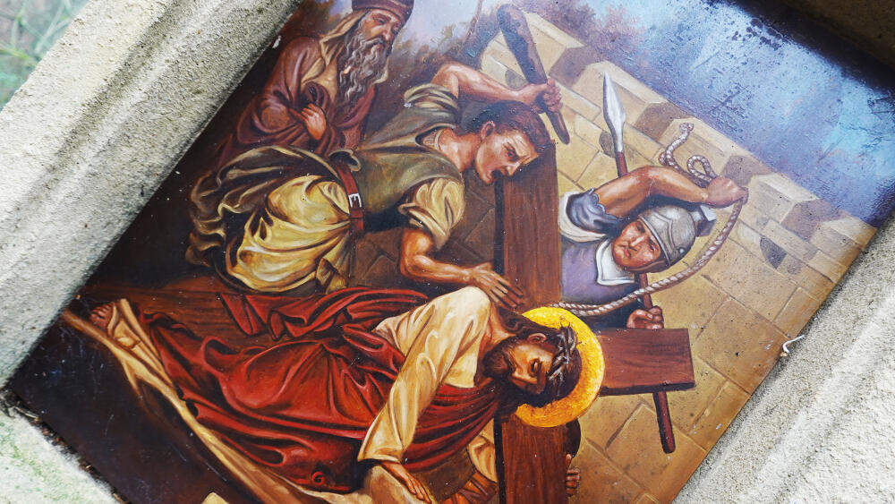 Obrazy namaloval Michal Janovský.