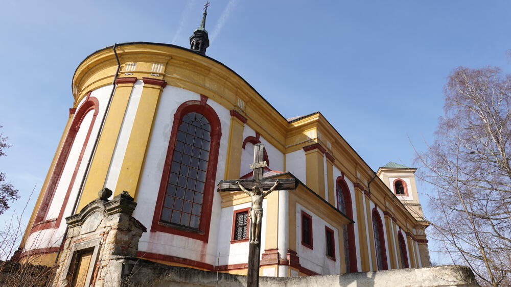 Dubá, kostel Nalezení sv. Kříže.
