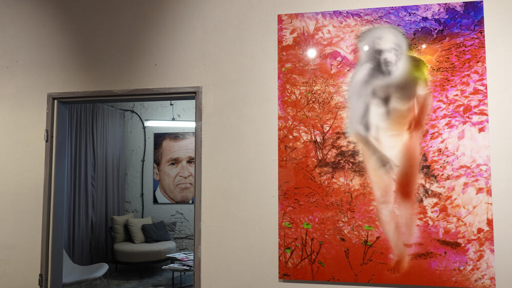 Z výstavy Jiřího Davida v Kunst Hale. 