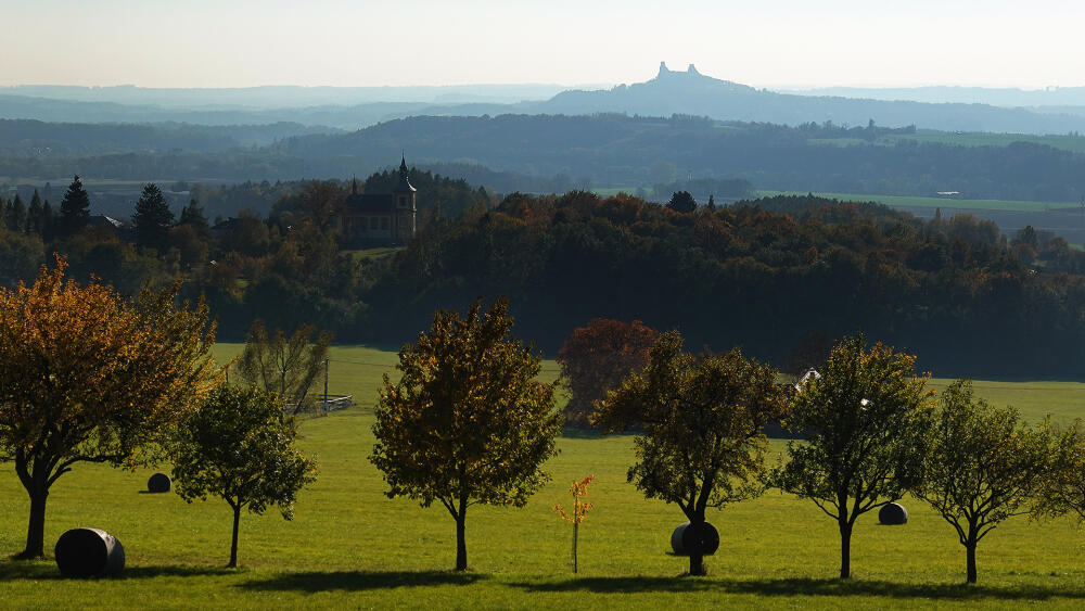Panorama obzoru z NS Malíře Jana Dědiny.
