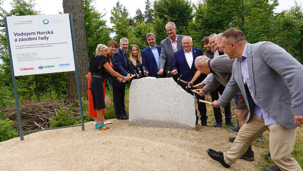 Vodojem Horská, poklep na základní kámen 8. července 2021.