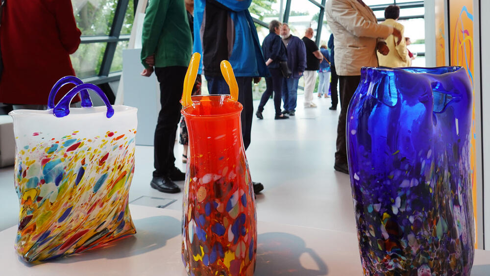 Miluše Roubíčková je hravá, toto jsou její nákupní "igelitky" :-)