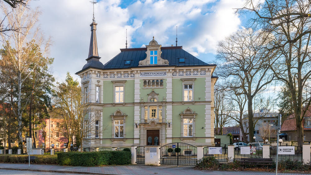 Villa Hrdlička v Děčínské ulici.