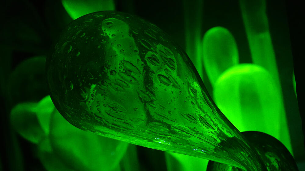 Tóny skla, detail.