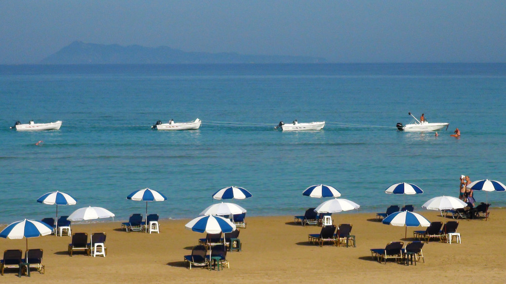 Pláž na Korfu.