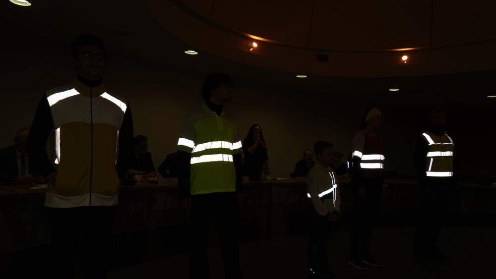 Praktická ukázka - tma se simulací reflektoru.