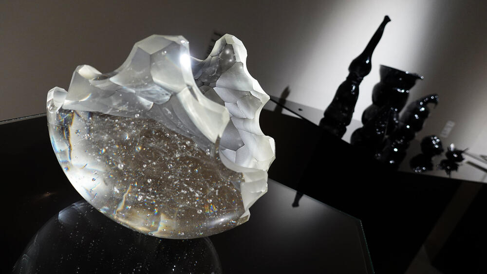 Desiderium Anežky Klimečkové (SUPŠS Železný Brod) reprezentantuje čisté sklářské umění.