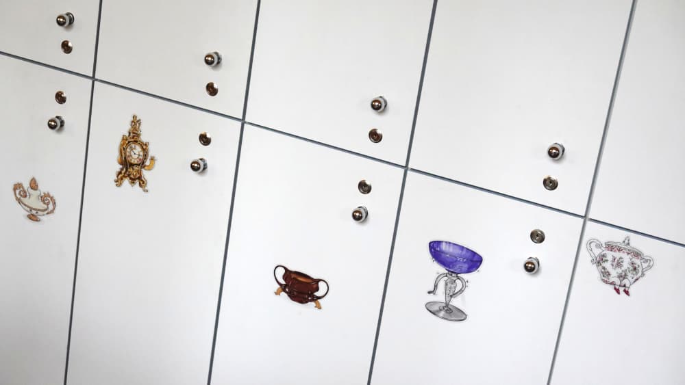 U zrodu Pacourkova muzejního inventáře stály dětské šatní skříňky.
