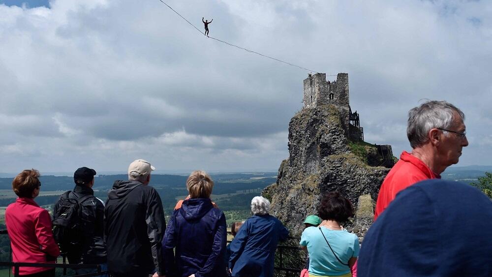 Trosky, archivní foto