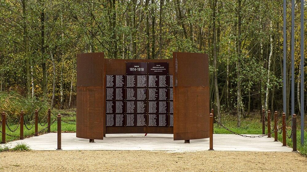 Aktuální podoba pomníku. Foto: Artur Irma