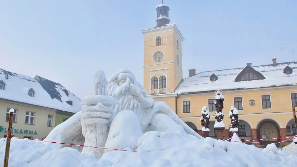 Letošní Krakonoš ještě není hotov, chybějí mu foty. Foto: FM Jilemnice
