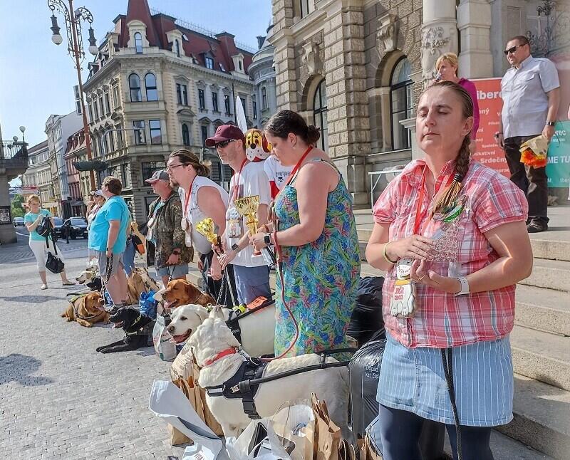 Foto od Spolku Život jde dál