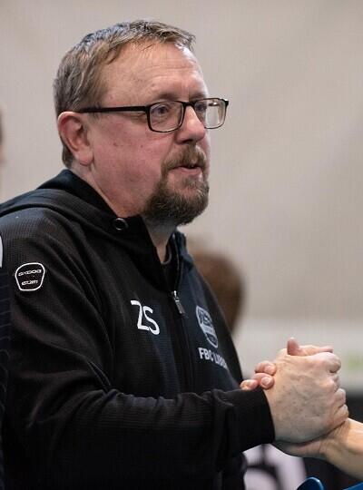 Kouč Zdeněk Skružný. 