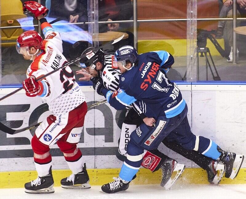 Foto z www.hcbilitygri.cz