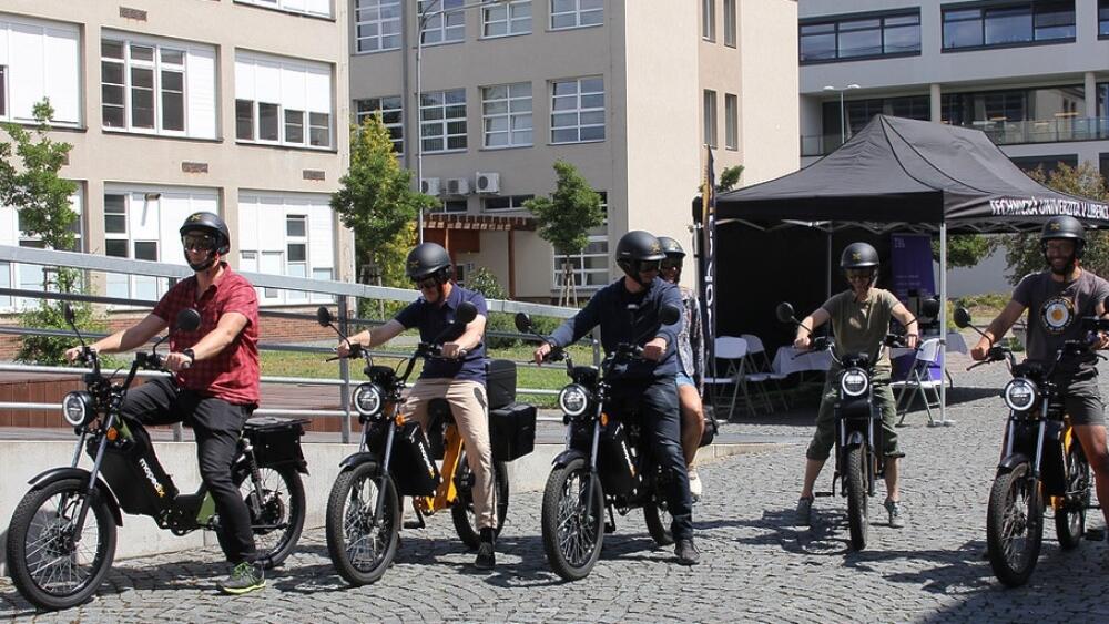 Archivní snímek z představení elektromepodu, na němž TUL participovala. Foto z https://tuni.tul.cz