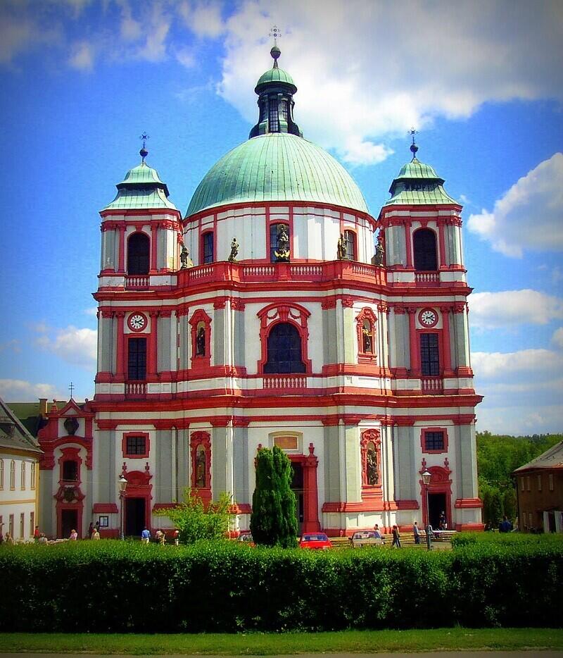 Bazilika v Jablonném, foto z www.zamek-lemberk.cz