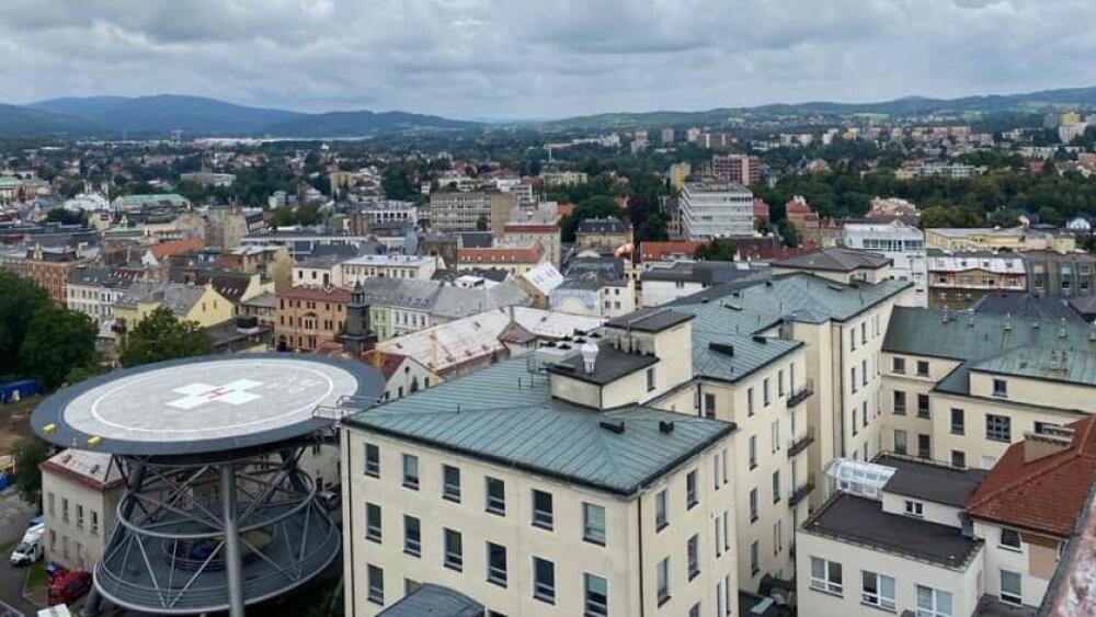 Heliport z krajské nemocnici, archivní foto z doby před výstavbou CUM