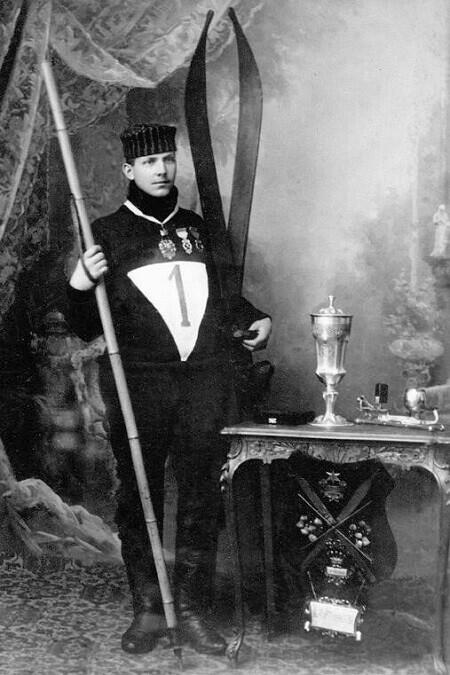 Historické foto B. Hanče z FB Krkonoše.eu