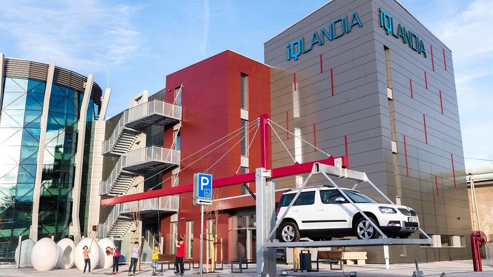Zábavní vědecké centrum iQLandia v Liberci