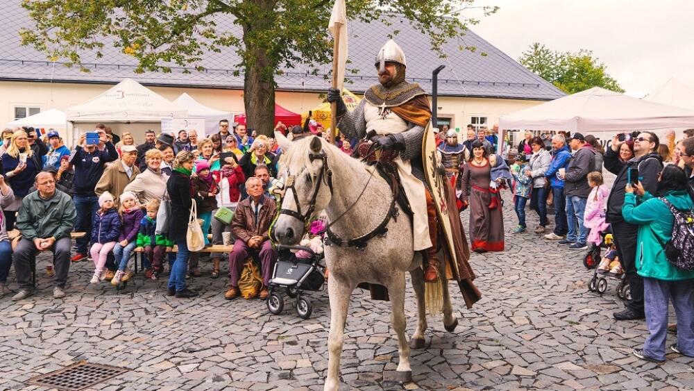 Na podzim zámek užívá Svatováclavskými slavnostmi, archivní foto
