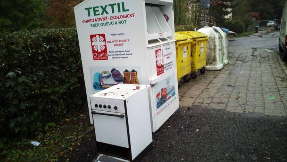 Nesprávně odložený elektrospotřebič, foto: MML