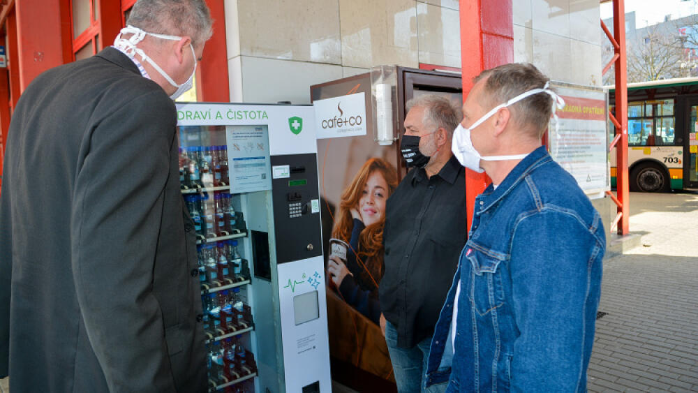 Automat na výdej dezinfekce