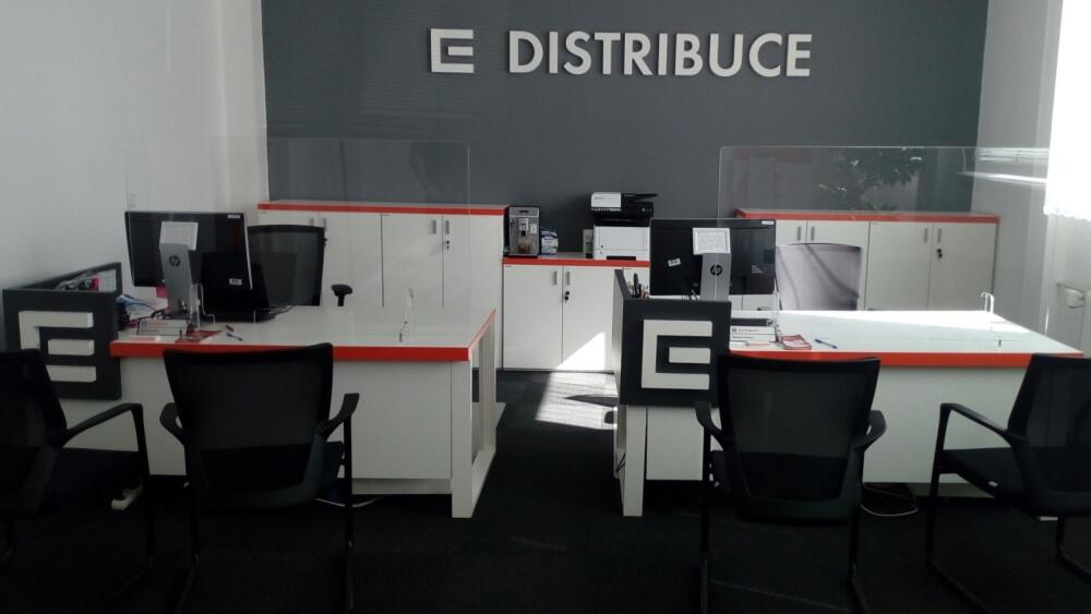 TKM se znovu otevírají, zákazníka i zaměstnance chrání stěna z plexiskla, foto: ČEZ