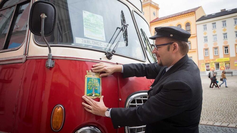 DED Jablonec, historicky bus, foto: Kultura Jablonec