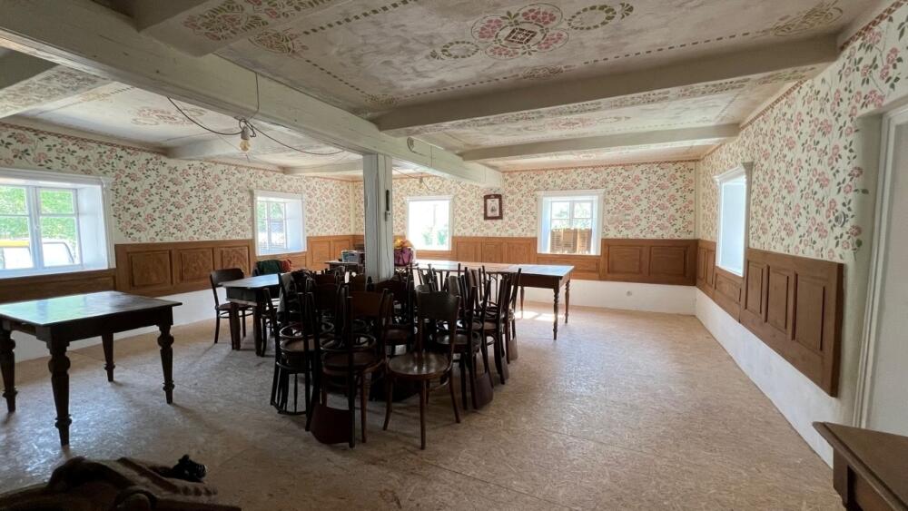 Trávníček, hostinský sál, foto: LK