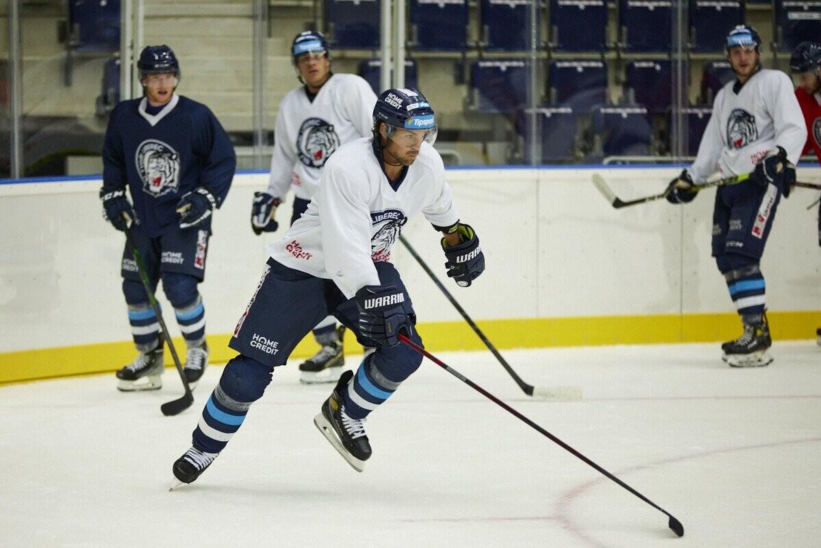 Michael Frolík v průběhu přípravy, foto: www.hcbilitygri.cz