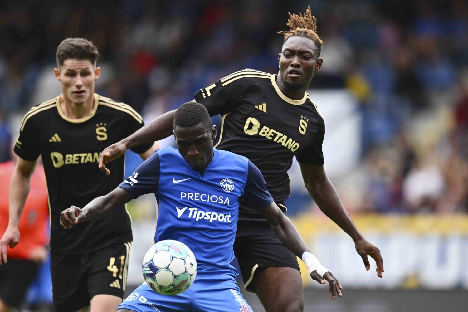 Slovan Liberec - Sparta Praha 0:2, foto: Artur Irma