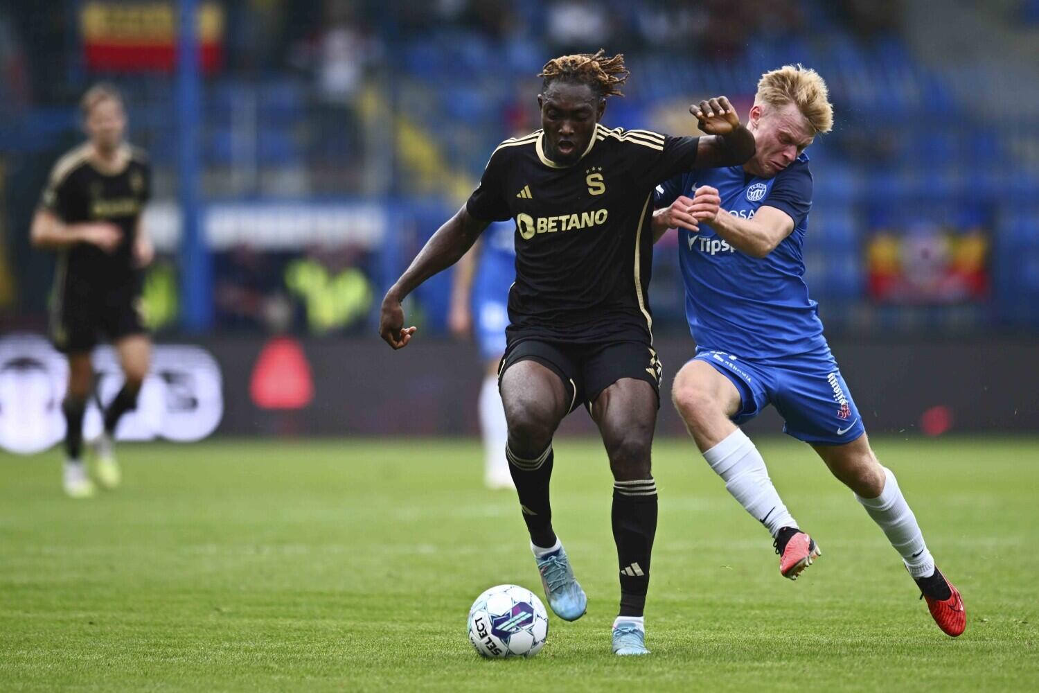 Slovan Liberec - Sparta Praha 0:2, foto: Artur Irma