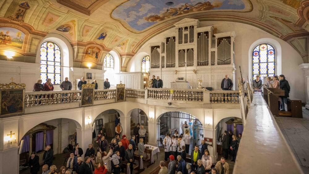  V kostele v Bozkově na Semilsku mají po deseti letech funkční původní varhany