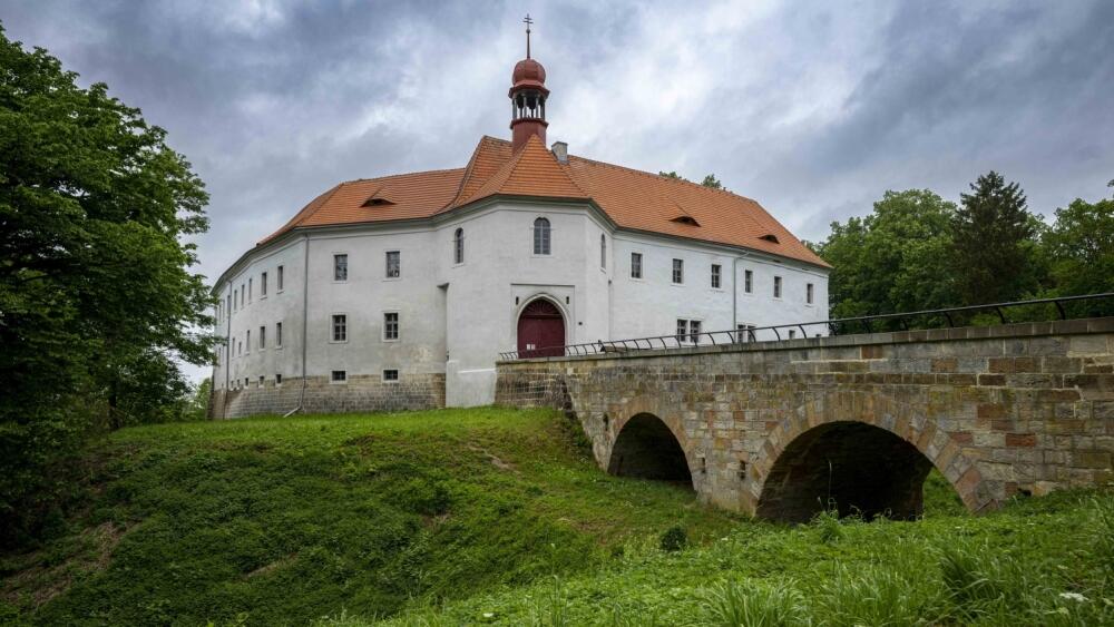 Zámek Vartenberk ve Stráži pod Ralskem