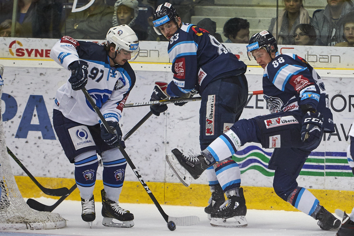 Michal Bulíř na jedné noze, foto: www.hcbilitygri.cz