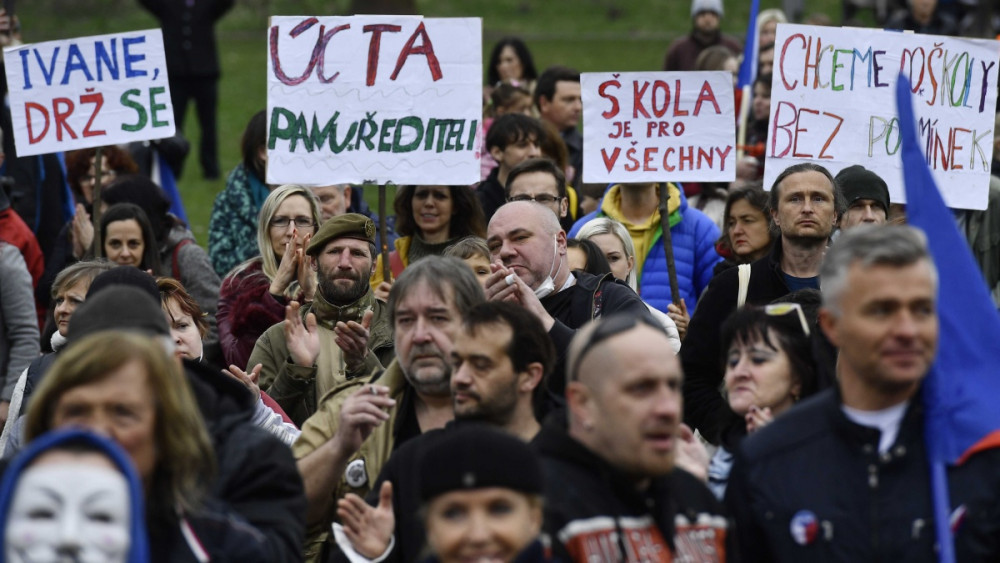 Proti odvolání ředitele se i stávkovalo. Archivní foto Artur Irma