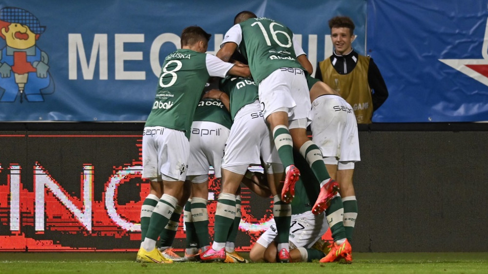 Na gól Daňka reagoval Kráťa před poločasem a vyrovnal po krásné akci na 1:1. Foto: twitter FK Jablonec