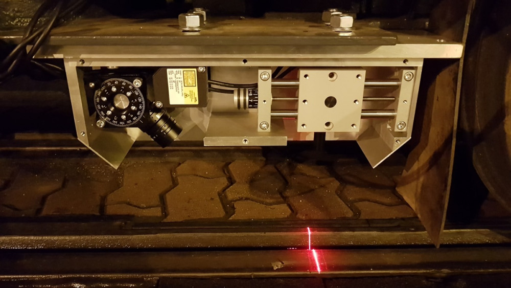 Měřicí zařízení z dílny TUL na podvozku tramvaje DPMLJ