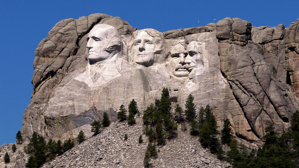 Pro srovnání, slavné portréty čtyř amerických prezidentů od  Gutzona Borgluma. (Zdroj:wikimedia.org) 
