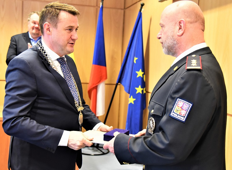 Krajský policejní ředitel a hejtman Libereckého kraje. Foto: LK