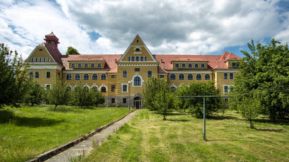 Bývalý internát v Zeyerově ulici v Liberci, foto: Artur Irma