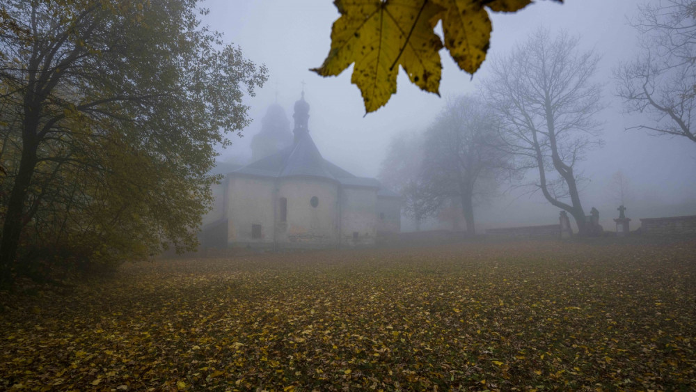 Kostel v Krásné na Jablonecku má obnovené Svaté schody, foto: Artur Irma