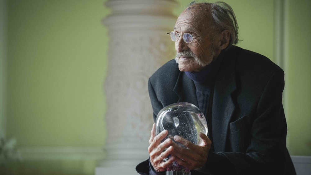 Cena za přínos animovanému filmu patří výtvarníkovi Vratislavovi Hlavatému. Foto: Artur Irma