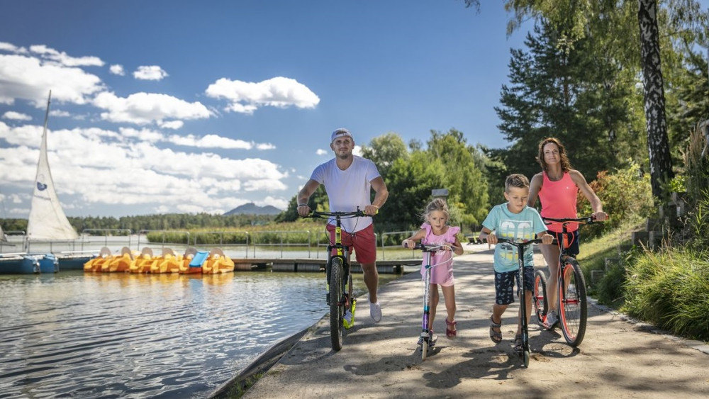 Máchovo jezero, archivní foto