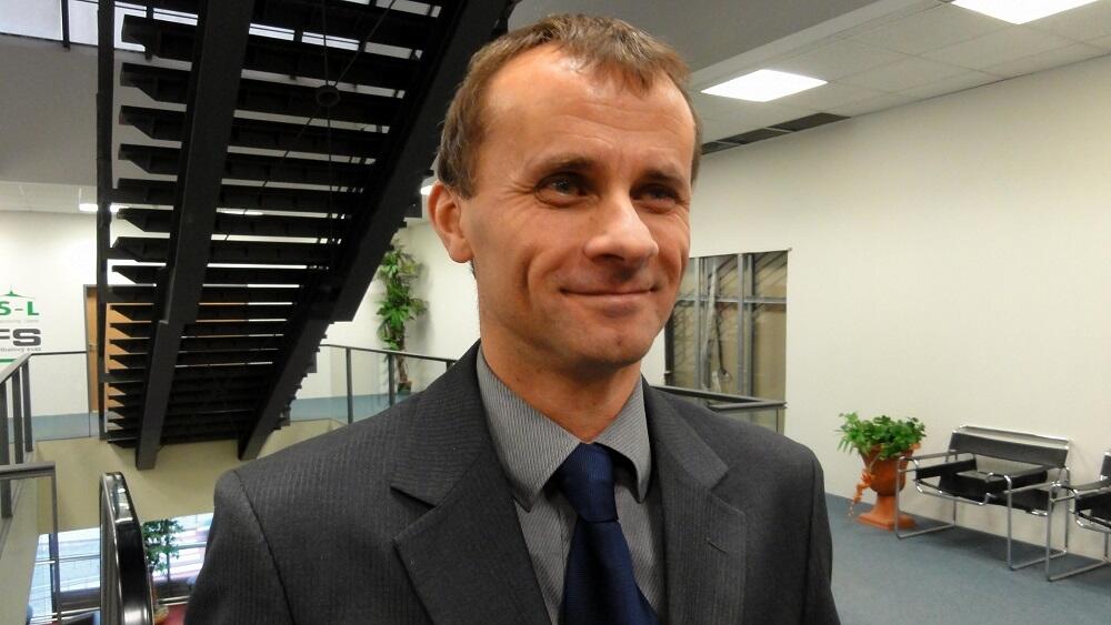 Stanislav Mackovík (KSČM).